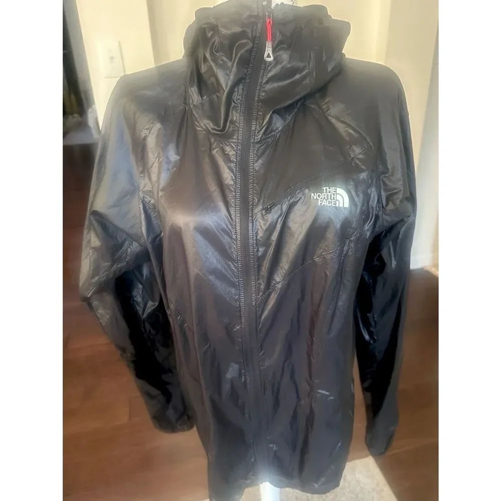 The North Face Summit Series Women’s Black Windbreaker L
